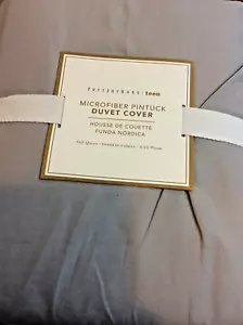 Pottery Barn Teen  Microfiber Pintuck F/Q Duvet Cover Light Gray NWT! Full/Queen - Picture 1 of 1