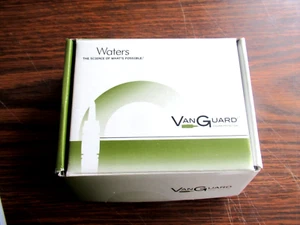 VANGUARD ACQUITY 186004799 UPLC BEH Amide V Pre-column, 130Å, 1,7 μm, 2,1 mm X 5 - Bild 1 von 7