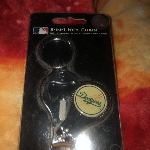 Los Angeles Dodgers 3 In One  Key Chain MLB Licensed Baseball Cover