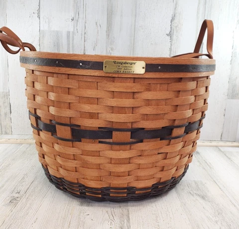 VINTAGE 1991 Edition Longaberger J.W. Collection LG. 11" Corn Basket & Protector Cover