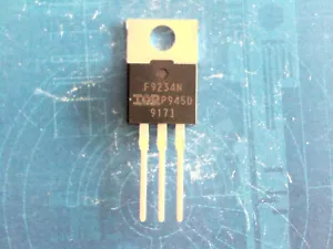 1 x IRF9Z34N MOSFET 1 canale P 3,8 W TO-220 - Foto 1 di 1