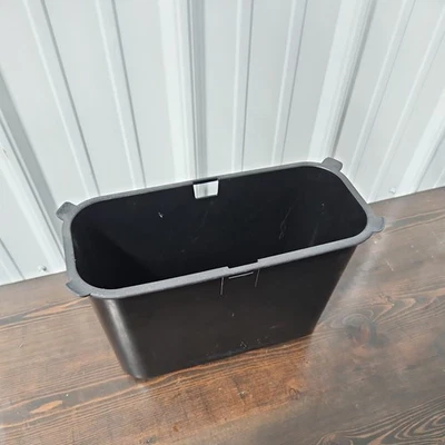 原始设备制造商 12-23 Ram 1500 2500 3500 后地板可拆卸插入存储箱 1MG92TRMAA — 第 1/4 张图片