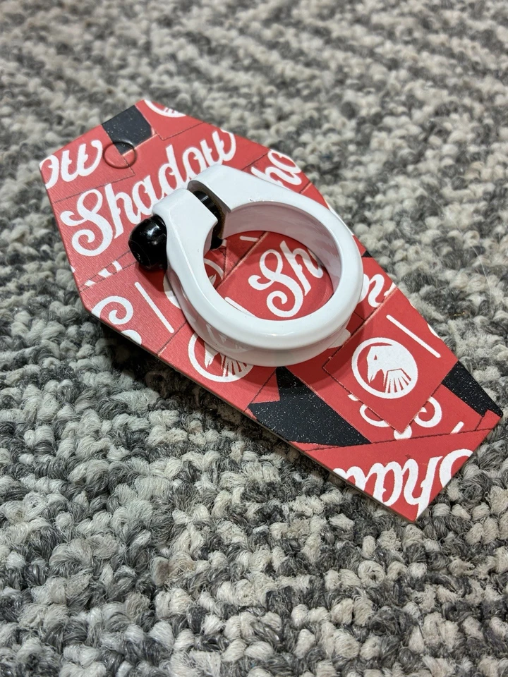 TSC Shadow 28.6 mm Seat Post Clamp Mid/New School Bmx White - Image 1 of 1