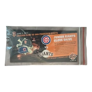 NIP Junior Giants Glove Drive PIN June 2, 2012 Series Cubs vs Giants - Picture 1 of 5