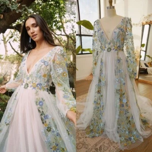 Elegant 3D Flower Applique Wedding Dresses V-Neck Sweep Train Tulle Bridal Gowns - Picture 1 of 10