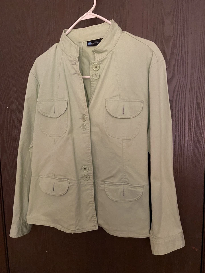 Relativity New Women's Plus Size 1X Long Sleeve Button Up Light Jacket Green  - Image 1 of 1