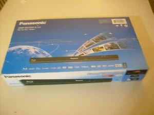 Panasonic Blu-ray disk player.Play multi-formats of bluray's and DVD's - Picture 1 of 4
