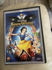 DVD Movie Plus Blu Ray Snow White And The Seven Dwarfs plus bonus feature DVD - Picture 1 of 4