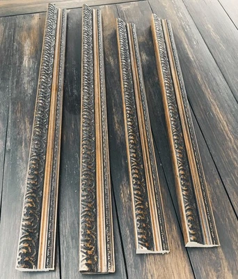 Lot de 4 baguettes plates en bois sculpté teinté - longueur 70 + 59 cm - Photo 1/4