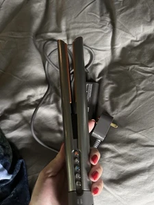 Dyson Airstrait Straightener Nickel Copper - Picture 1 of 3