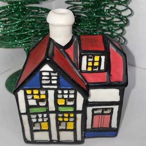  Christmas Alpine Candle House Holder Incense Burner Any Occasion Red  - Picture 1 of 6