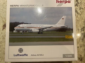Herpa Airbus A319 CJ 1/200 Luftwaffe 15+01 Extremely Rare New - Picture 1 of 9