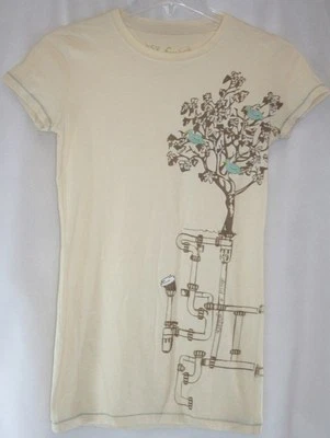Camiseta para mujer David & Goliat Artsy Fartsy Birds In a Tree aspecto envejecido  Foto 1 de 2