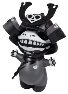 Noodle Ronin Ramen Noir by Koncrete x 2Petalrose LE 200 IN HAND - Picture 1 of 9