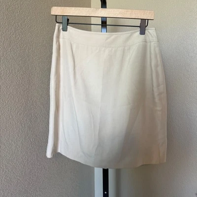 Hugo Buscati 100% Silk Skirt Beige Career Wear Business Casual Women's Size 10 - Image 1 of 4