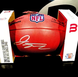 Jonathan Taylor Signed “Duke” Football Indianapolis Colts RB Metabilia Certified - Picture 1 of 3