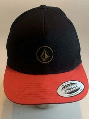 VOLCOM Stone Surfer Skater Surf Beach Snap Back Cap Hat Yupoong - Image 1 of 4