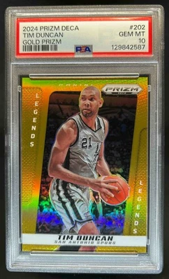 Prizm Deca 2024-25 Tim Duncan Gold Prizms #2/10 Spurs PSA 10 Foto 1 de 2