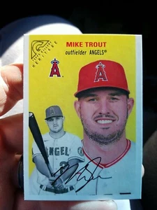 2020 Topps Gallery Heritage MIKE TROUT Insert Card HT-1 ANGELS WOW! SP - Picture 1 of 1