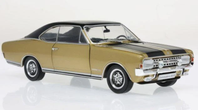 Whitebox 1:24 Scale Opel Commodore A GS/E Coupe Gold/Black - Image 1 of 1
