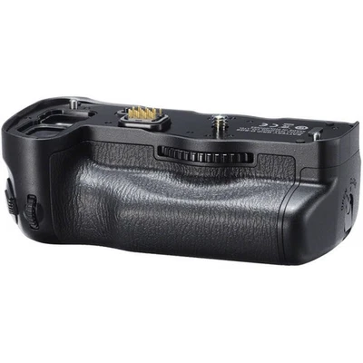 Pentax D-BG6 Battery Grip for K1 and K1 Mark II DSLR Cameras - Image 1 of 3