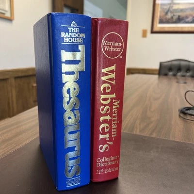 Merriam-Webster's College Dictionary 11th  2003; Random House Thesaurus 1984 HC  Foto 1 de 4