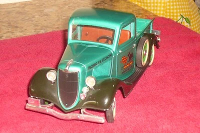 Solido, 1936 Ford, V-8 Engine, Pick-Up Truck 1:19 Diecast Metal, Made in France. - Image 1 of 4