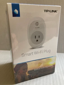 TP-Link Control from Anywhere Smart Wi-Fi Plug HS100 nuovo sigillato in fabbrica - Foto 1 di 4