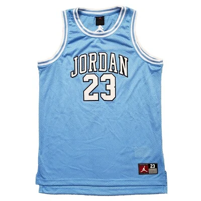Camiseta Jordan Juvenil XL 13-15 Años #23 Azul Universitario Logo Jumpman UNC Foto 1 de 4