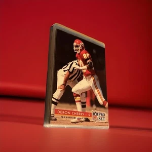 Kansas City Chiefs 15 NFL Trading Team Cards Vintage With Plastic Sleeves - Picture 1 of 11