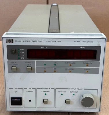 Fuente de alimentación de CC de rango automático HP 6038A - Sin encendido - Para piezas y reparación Foto 1 de 2