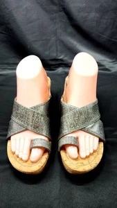Donald Pliner Geea-K Wedge Sandal Slide Silver Glitter Cork Metallic Size 7.5 - Picture 1 of 8