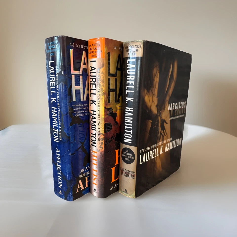 Laurell K. Hamilton Anita Blake 3HC книга 1-е издание Narcissus Chains Hit Affliction - Изображение 1 из 4