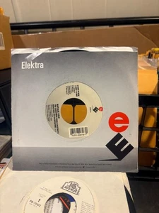 7" 45 RPM NATALIE COLE THE CHRISTMAS SONG ON ELEKTRA 7-64816 NM/M 1991 - Bild 1 von 3