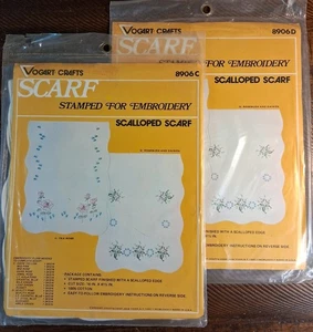 Bufandas de colección Vogart Crafts 2 corredores de mesa festoneados para bordar o pintar  - Imagen 1 de 2