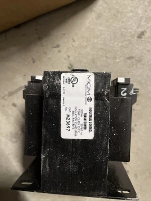 MGM TRANSFORMER M23697 / M23697 (TOTALMENTE NUEVO) Foto 1 de 4