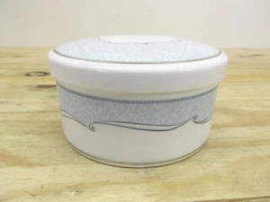 Wedgewood Venice Powder Box , Ring Box Trinket Box Bone China Blue & White - Picture 1 of 6