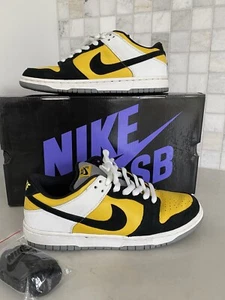 2006 NIKE SB Dunk Low Black & Yellow 'BIC' 304292 701 - US 10 - Picture 1 of 24
