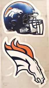 NFL Denver Broncos - Calcomanías de corte perfecto - Paquete de 2, nuevas (casco y logotipo) - Imagen 1 de 3