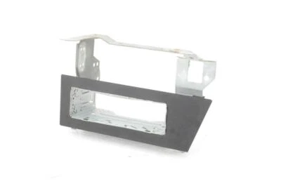 SOPORTE RADIO CENTRAL NISSAN 300ZX VG30 Z31 1987-1989  Foto 1 de 4