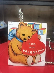 Vintage Valentine Card with Bear Design Made in U.S.Am 3 x 3 1/2 - Bild 1 von 9