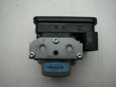 MODULADOR ABS 15 Triumph Tiger 800 XCx  Foto 1 de 4