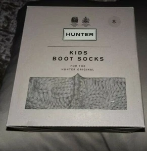 Hunter Kids Cable-Knit Cuff Fleece Boot Socks Size Small 8-10 Toddler grey NIB - Picture 1 of 4