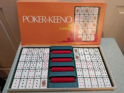 Vintage 1977 Cadaco Poker-Keeno Jogo Completo 12 Placas 200 Fichas Estado Muito Bom - Imagem 1 de 4