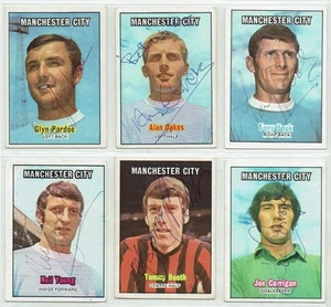 MAN CITY 1970 A&BC signed card lot NEIL YOUNG TONY BOOK ALAN OAKES GLYN PARDOE - Picture 1 of 2
