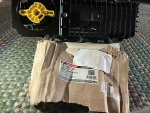 NEW Motorcraft FG-1166 Diesel Fuel Filter For 17-19 F-250/F-350/F-450 6.7 V8 ^ - Picture 1 of 2