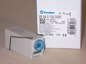 Finder Relay 85.04.0.125.0000 plug-in timer relay (NIB) - Picture 1 of 4