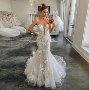 Classic Strapless Wedding Dresses Tulle Trumpet Applique Sleeveless Court Train - Picture 1 of 3