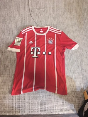Camiseta Bayern Adidas 2016/2017 Football Home #9 Lewandowski tamanho médio - Imagem 1 de 2