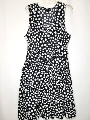Vestido Mlle Gabrielle sin mangas 2X con botones con cinturón 2 bolsillos blanco y negro Foto 1 de 4